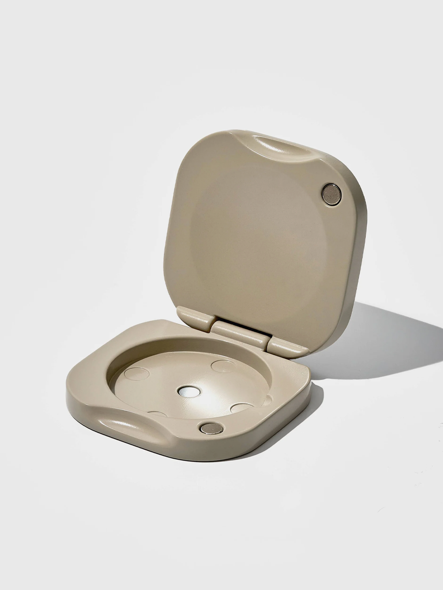 Refillable Vessel Clay